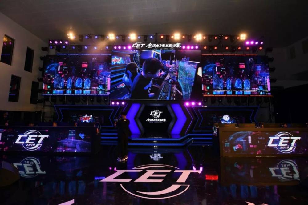 她在美国多 她在美国多