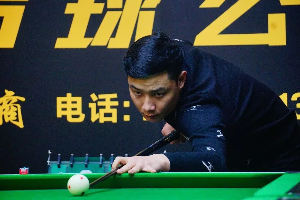 紧跟当期更 紧跟当期更